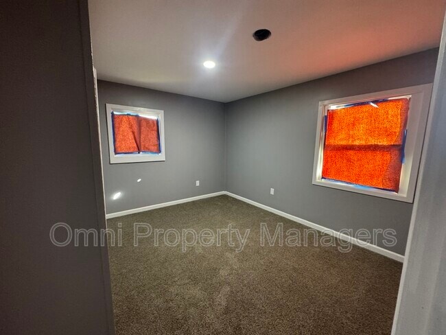 Photo - 19684 Gable St