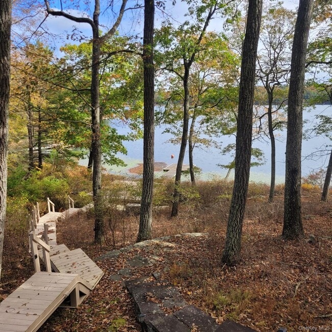 Photo - 136 Browning Blvd