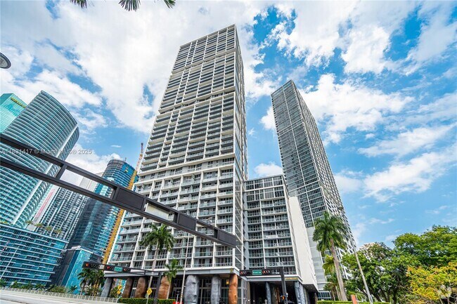 Building Photo - 495 Brickell Ave Unit 4905 Rental