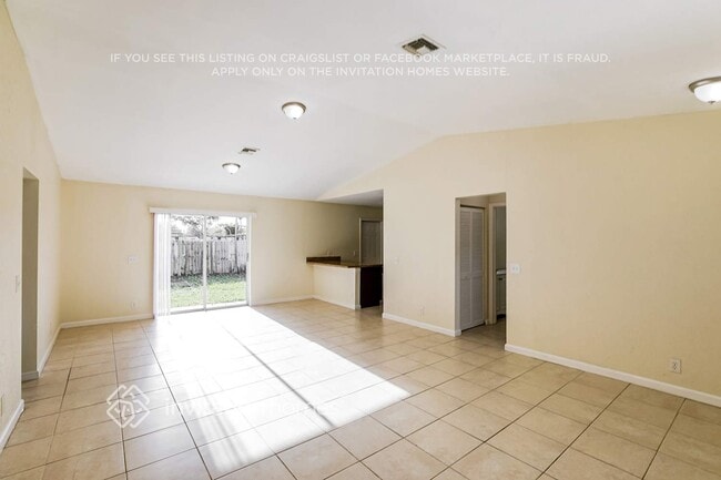 Photo - 319 NW 5th Ave