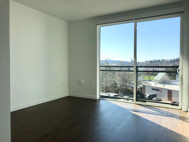 Photo - Activate Your Lifestyle At Spur Apartments!