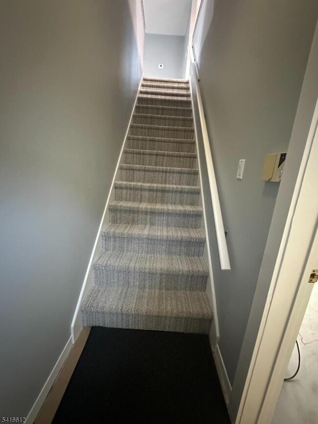 Photo - 18 Montrose Ave Unit C