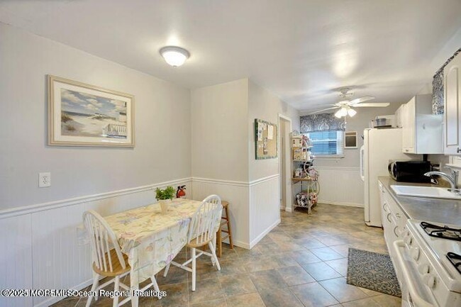 Photo - 81 Berry Pl
