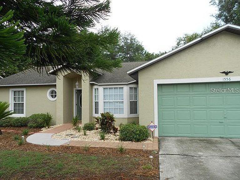 Photo - 1556 Blackwood Ave
