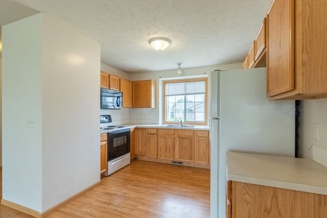 Photo - Great Home Close to New Schools and the Fallbrook YMCA