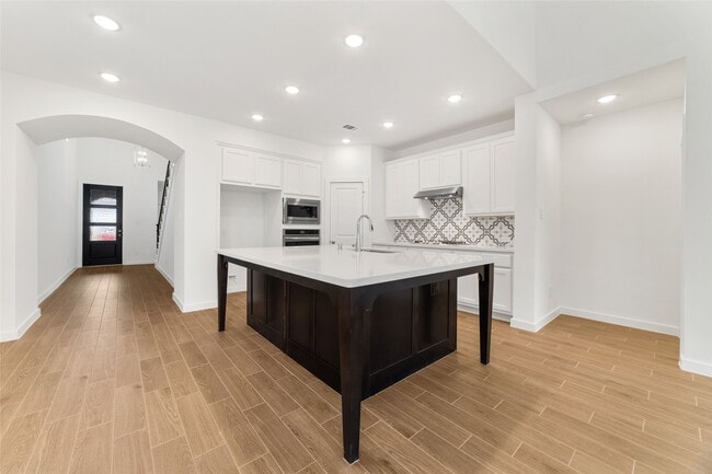 Building Photo - 5014 Chestnut Orch Dr Rental