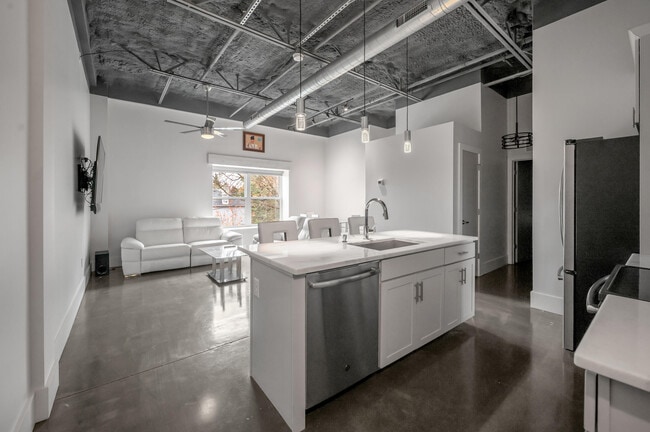 Photo - 480 Skain Ave Unidad 204