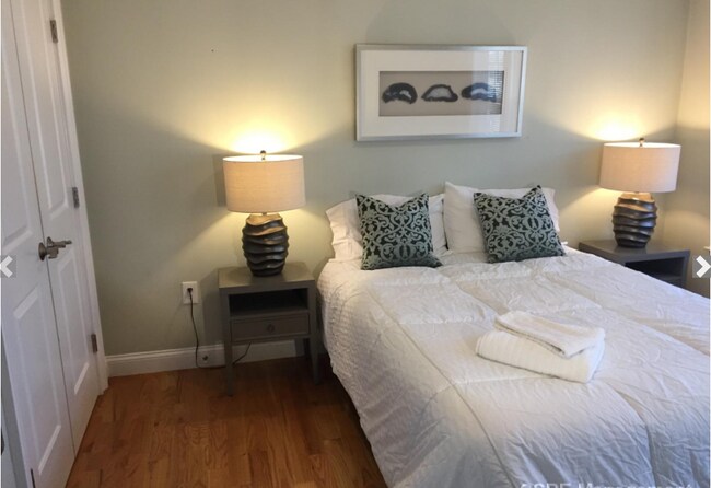 Photo - 64-66 Litchfield St