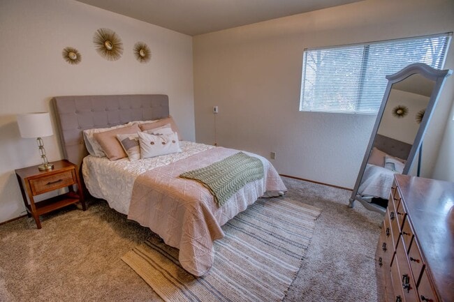 Photo - Golden Pond Senior Apartment Homes