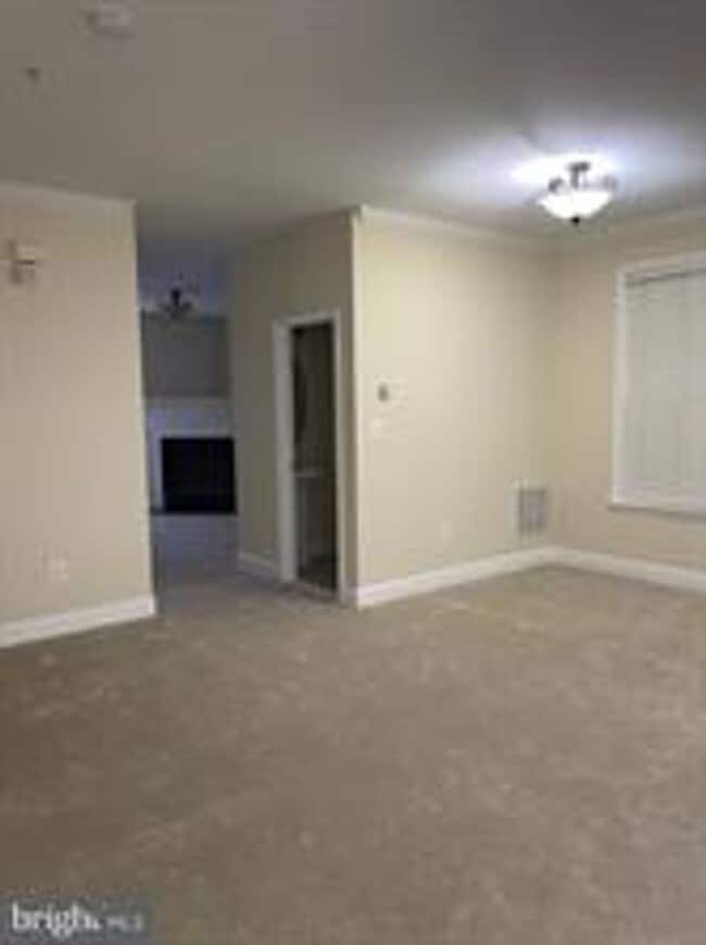 Photo - END UNIT TOWNHOUSE WITH 2 CAR GARAGE, 4 BEDROOMS AND 3.5 BATHS..FINISHED REC ROOM