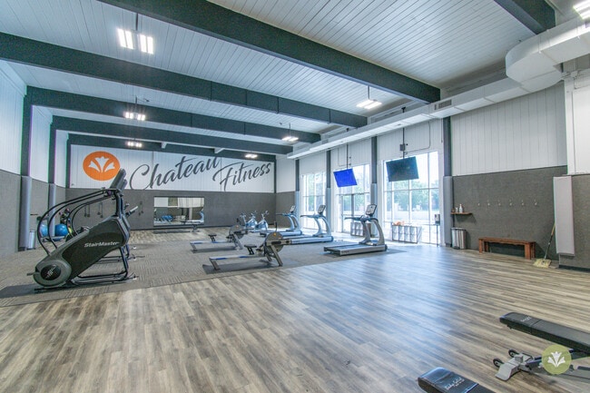 Photo - Chateau on Vine