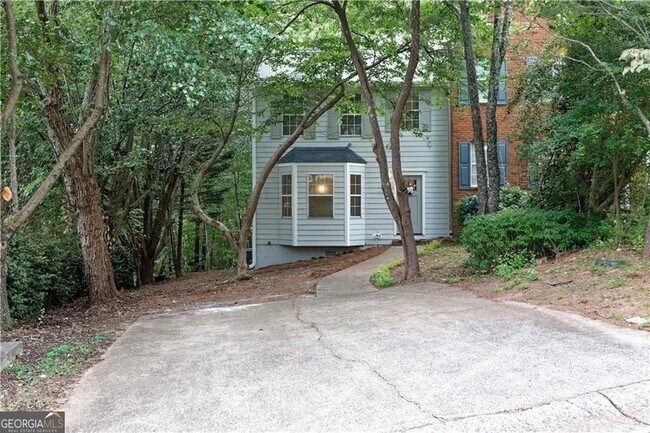 Photo - 1697 Cedar Bluff Way