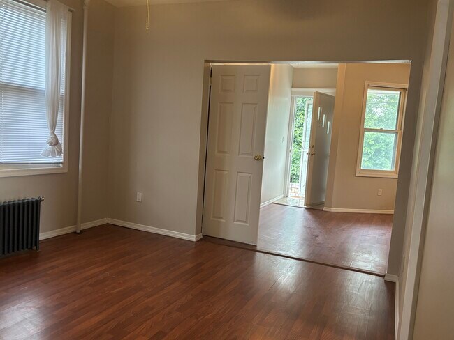 Photo - 421 River Dr Unit Apt #1