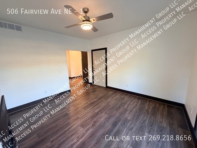 Photo - 506 Fairview Ave NE Unit 1