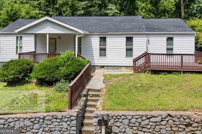Photo - 3277 Wheeler St