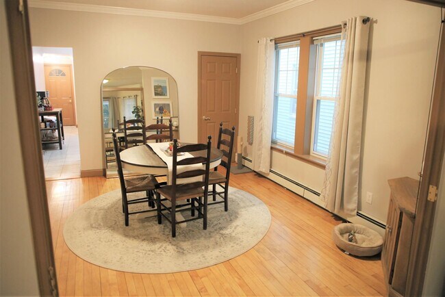 Photo - 590 Main St Unit 1