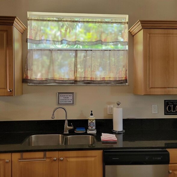 Photo - 3624 Peck St