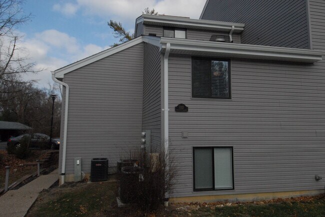 Photo - Ballwin Area.........Call 636-926-2227 for more details