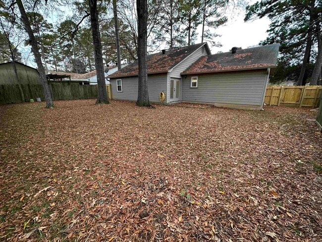 Photo - 9 Oak Forest Dr