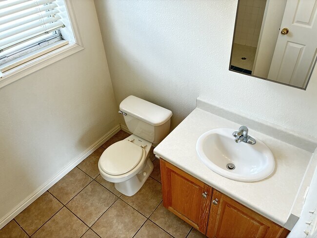 Photo - 1675 S State St