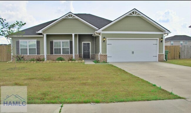 Building Photo - 729 Burke Dr