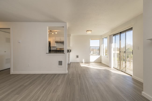 Hallwood Apartments For Rent In Beaverton Or Forrent Com Hallwood Apartments For Rent In Beaverton Or Forrent Com