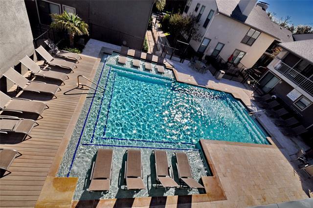 Photo - 5909 Birchbrook Dr Unidad 224 Rental