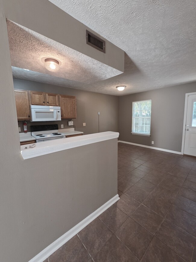 Photo - 261 Indian Park Dr
