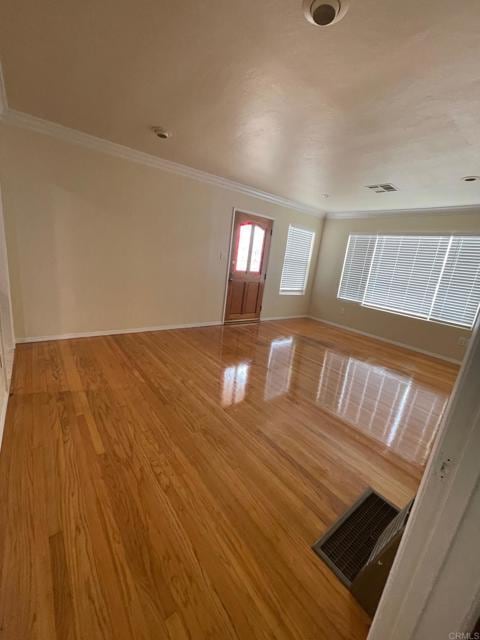 Photo - 176 Millan St
