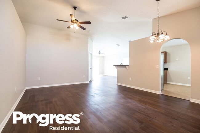 Photo - 5470 Silver Thistle Ln