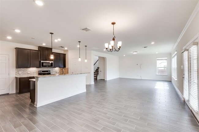 Building Photo - 1729 Stringer Pass Rental