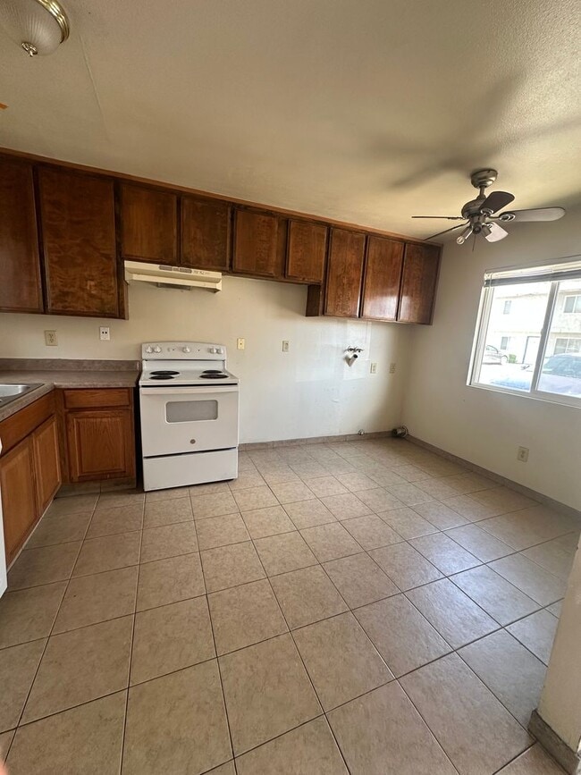 Photo - 128 White Ln Unit 128 White Lane #2