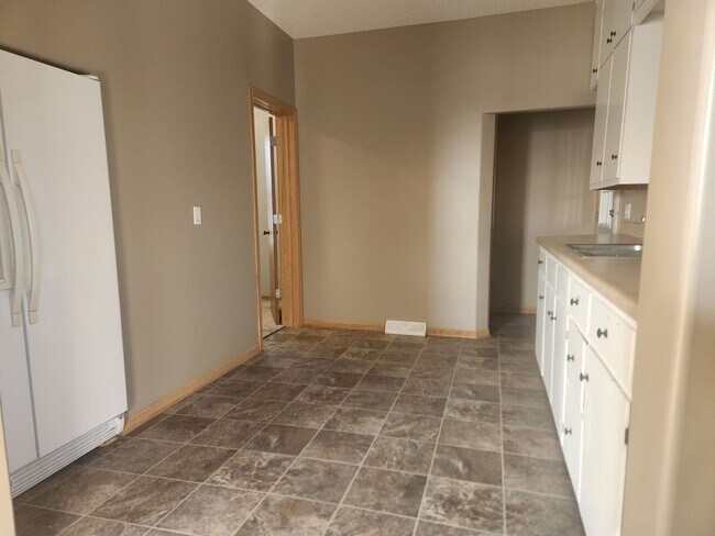 Photo - Spacious Two Bedroom Available Now!