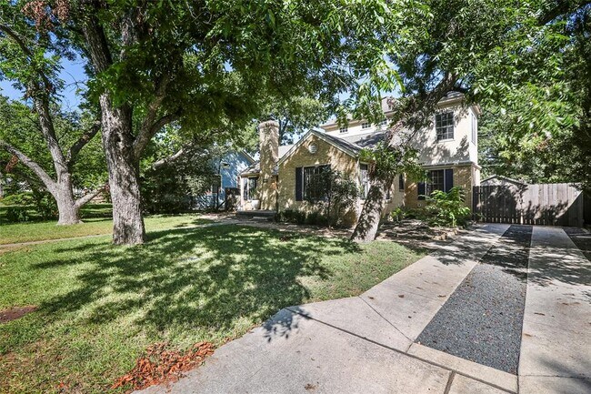 3103 Glenview Ave
