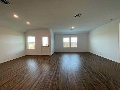 Photo - 601 Chickasaw Ln