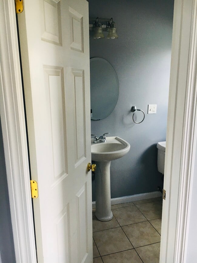 Photo - 2720 State St