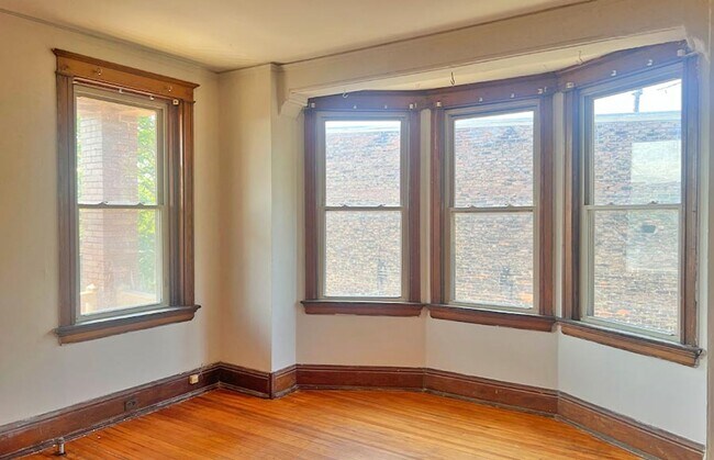 Photo - 3227 Jefferson Ave Unit 3227-05