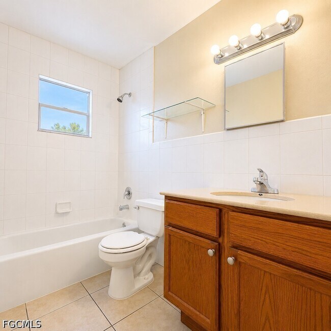 Photo - 5469 Sixth Ave