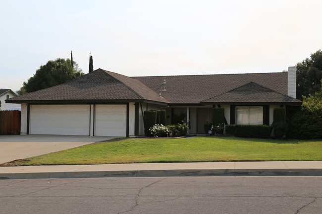 Spacious SIngle Story on Quiet Street - Spacious SIngle Story on Quiet Street House