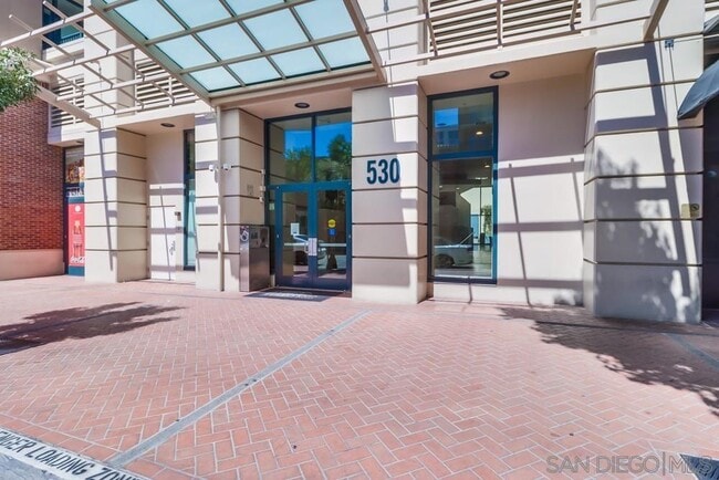 Photo - 530 K St Unidad 1112