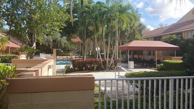 Photo - 1055 Coral Club Dr Unit 1055