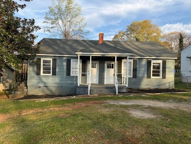 Building Photo - 231 Elder St