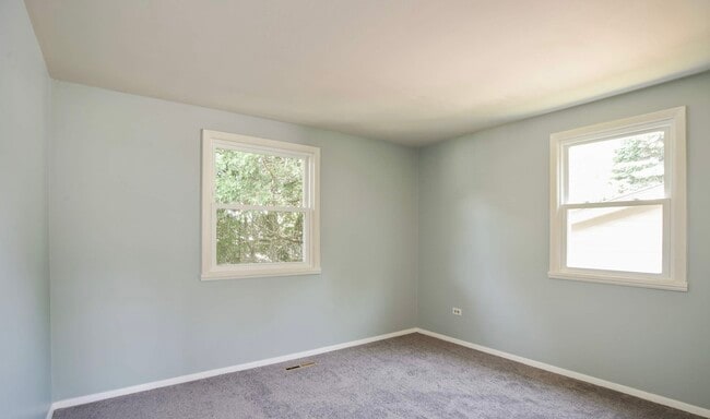 Photo - 3225 Twyford Rd