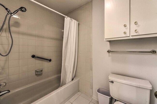 Photo - 4728 Post Oak Timber Dr Unit 6/54