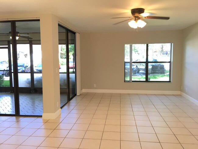 Photo - 4530 Carambola Cir S Condo