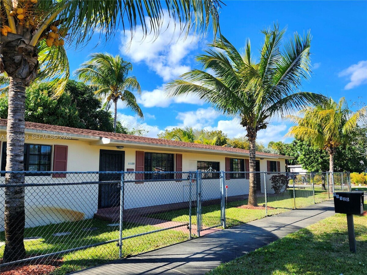 Photo - 11120 NW 6th Ave Unidad 11120