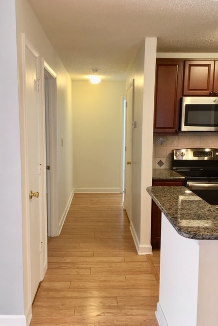 Photo - 11 Hamiltons Bay Ct