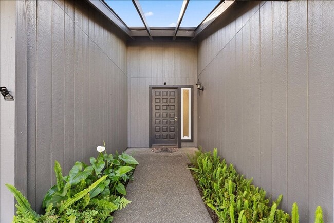 Photo - 8077 Cornerstone Way