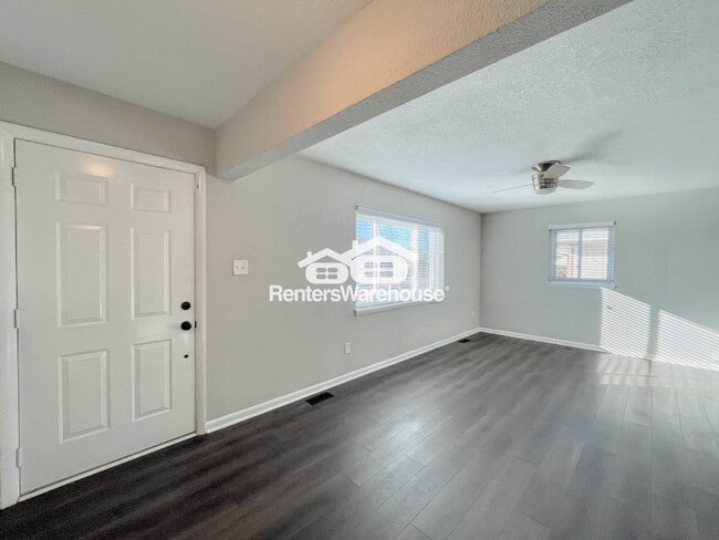 Photo - 712 Houdon Ln