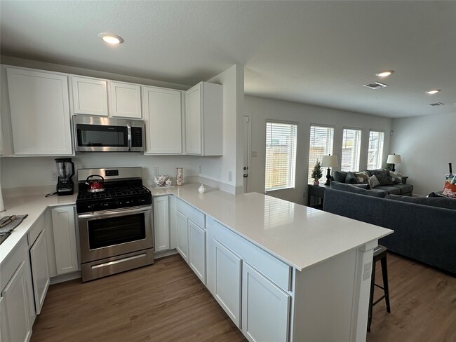 Building Photo - 21042 Longeni Dr